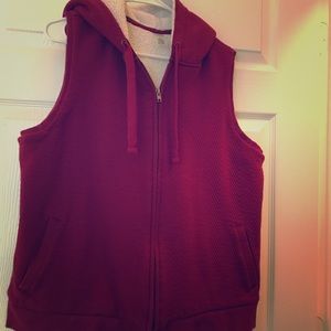 Sleeveless hoodie